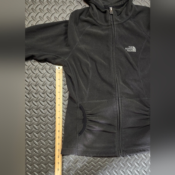 The North Face TKA 100 Full Zip Hoodie - Picture 9 of 10